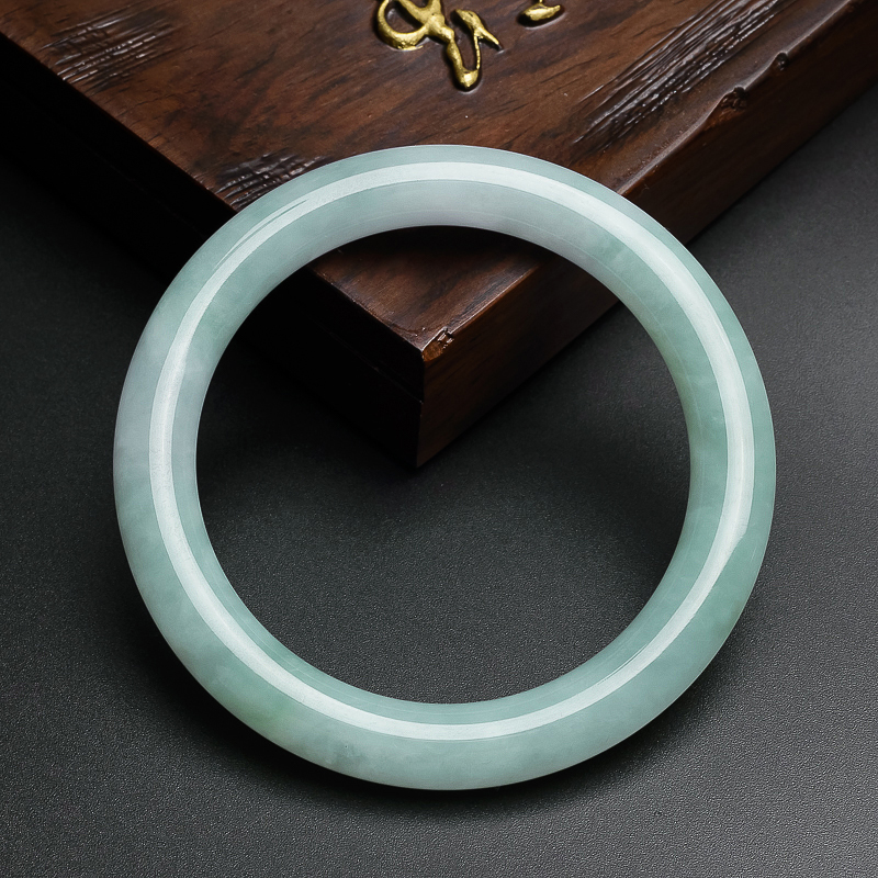 缅甸翡翠手镯-红掌柜珠宝