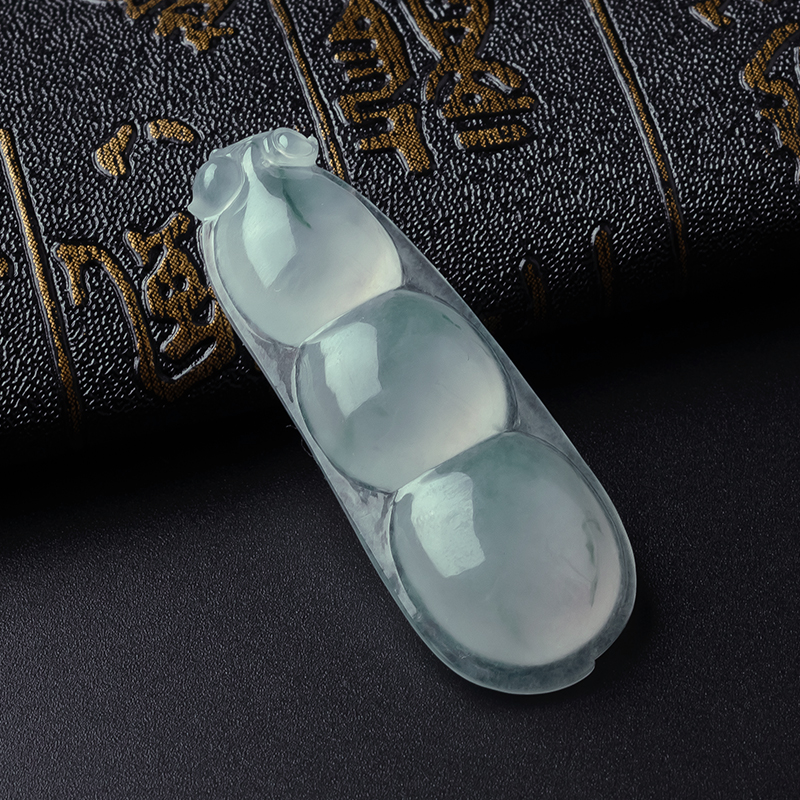 冰种翡翠四季豆吊坠-红掌柜珠宝