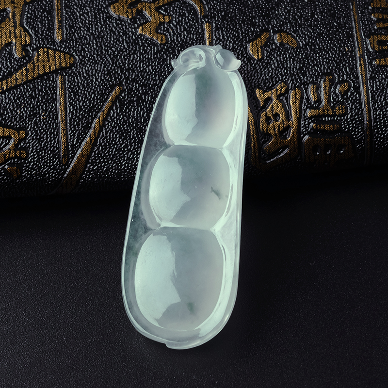 翡翠四季豆吊坠-红掌柜珠宝