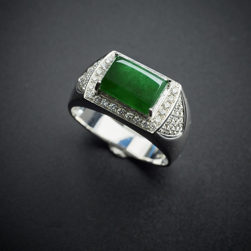 18K金糯种翡翠翠绿马鞍戒指 - 红掌柜珠宝