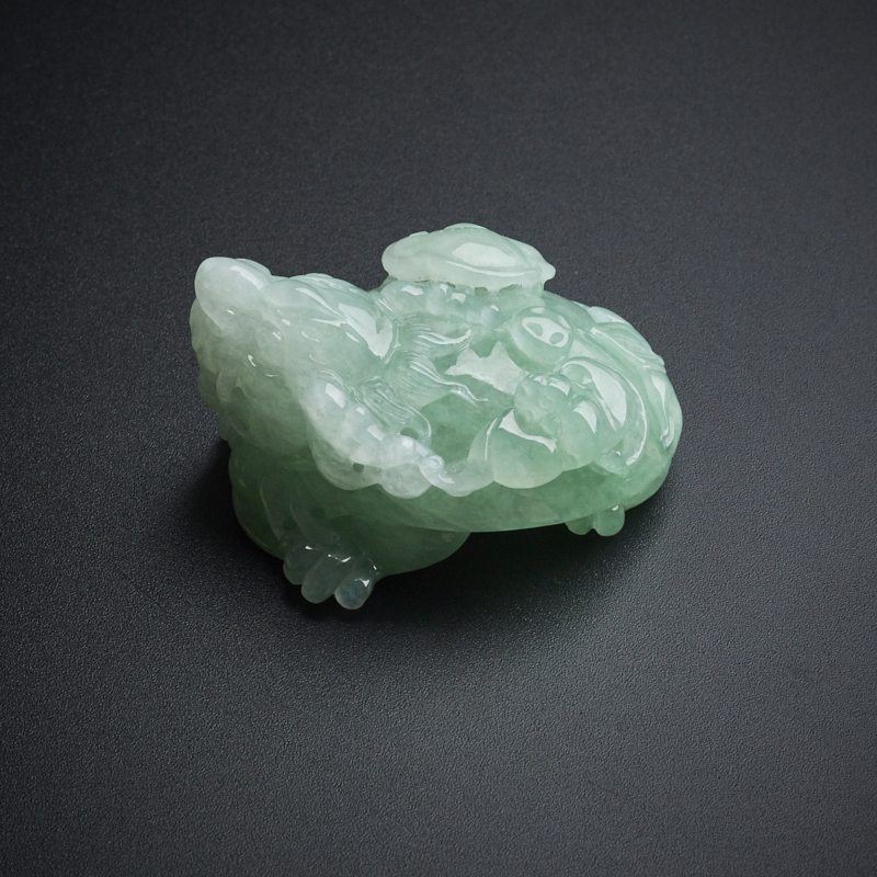 糯种翡翠阳绿霸下吊坠 - 红掌柜珠宝