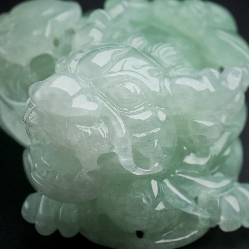 糯种翡翠阳绿霸下吊坠 - 红掌柜珠宝