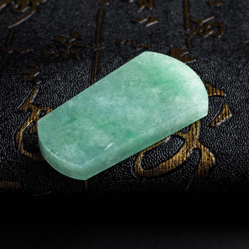 糯冰种浅绿翡翠方牌吊坠 - 红掌柜珠宝