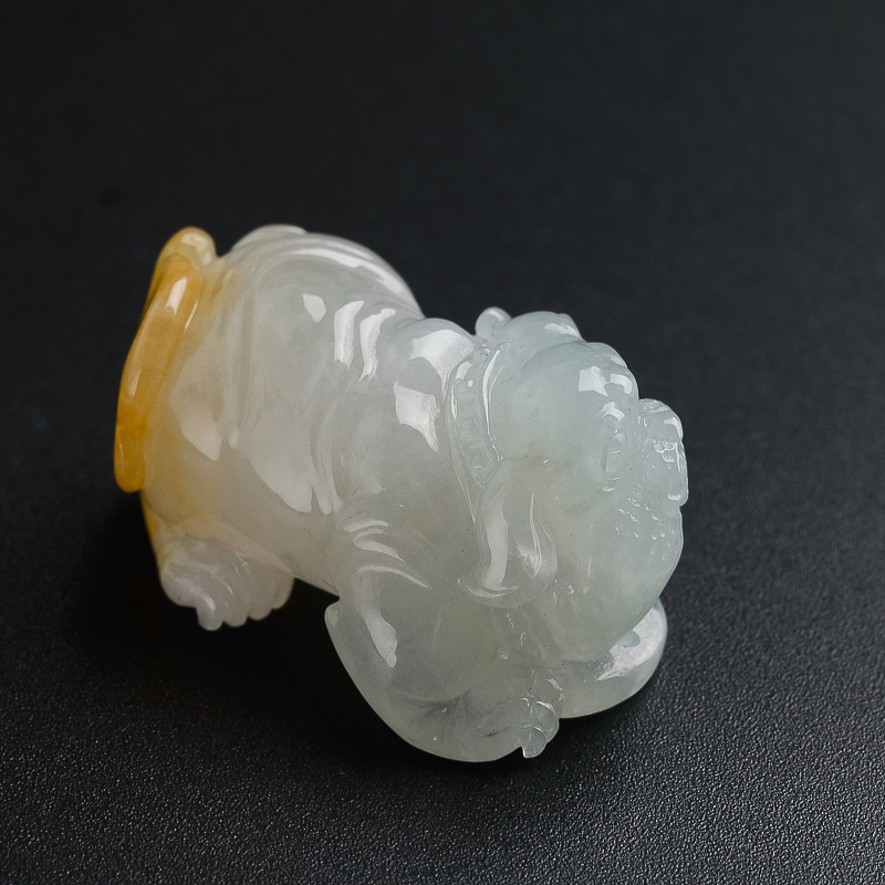 糯种飘黄翡猪摆件吊坠两用-红掌柜珠宝