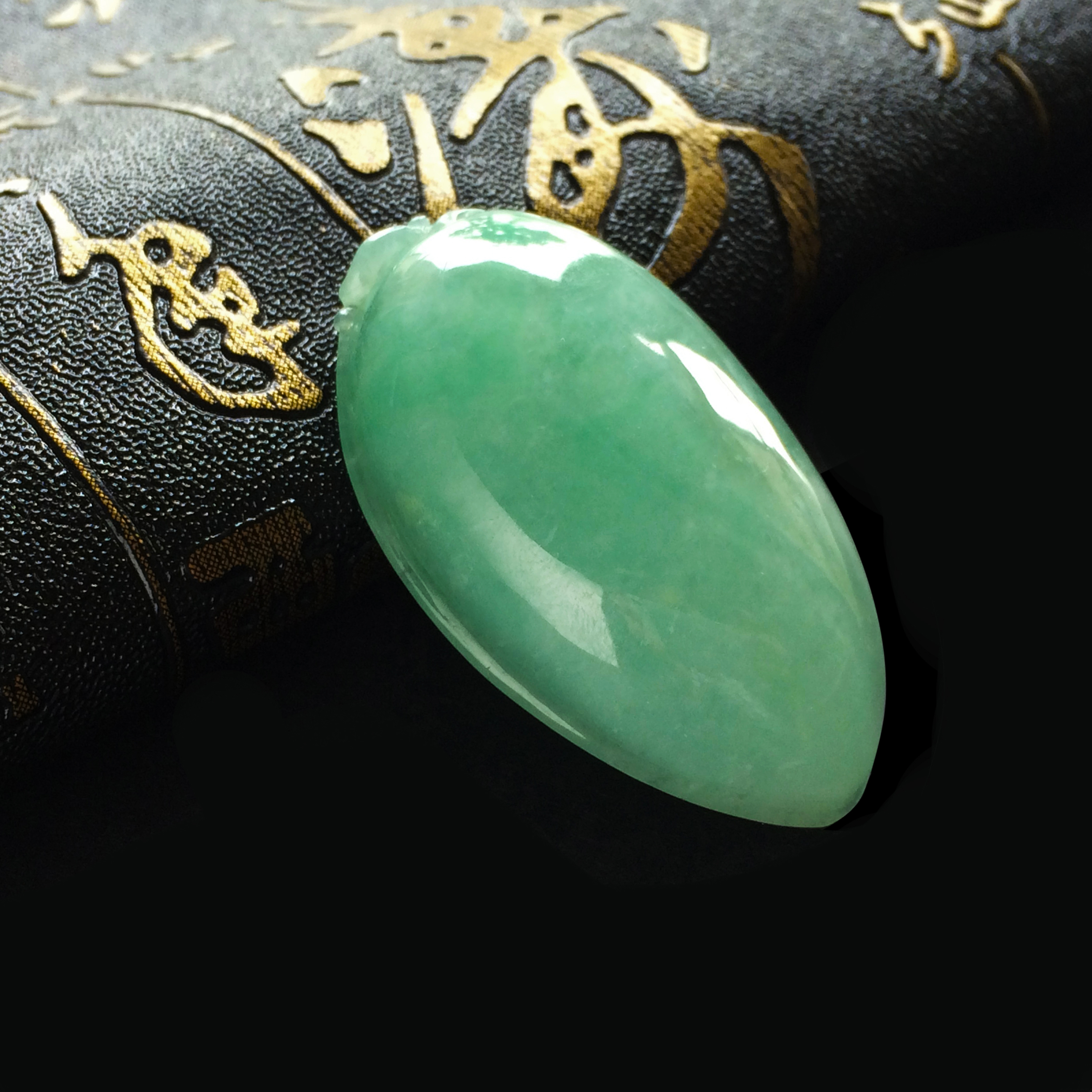 翡翠福瓜-红掌柜珠宝