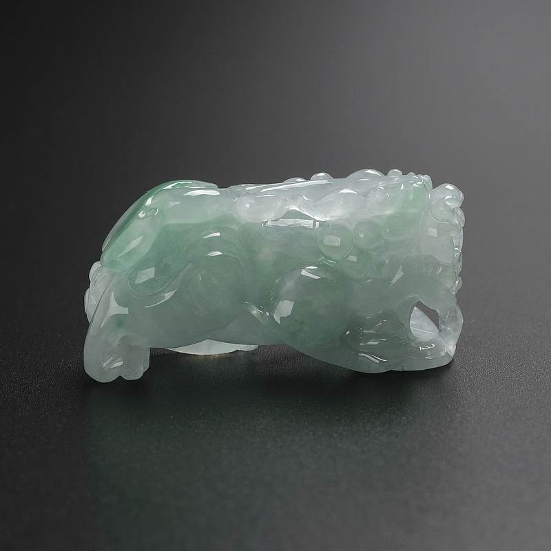 缅甸A货天然浅绿翡翠貔貅吊坠 - 红掌柜