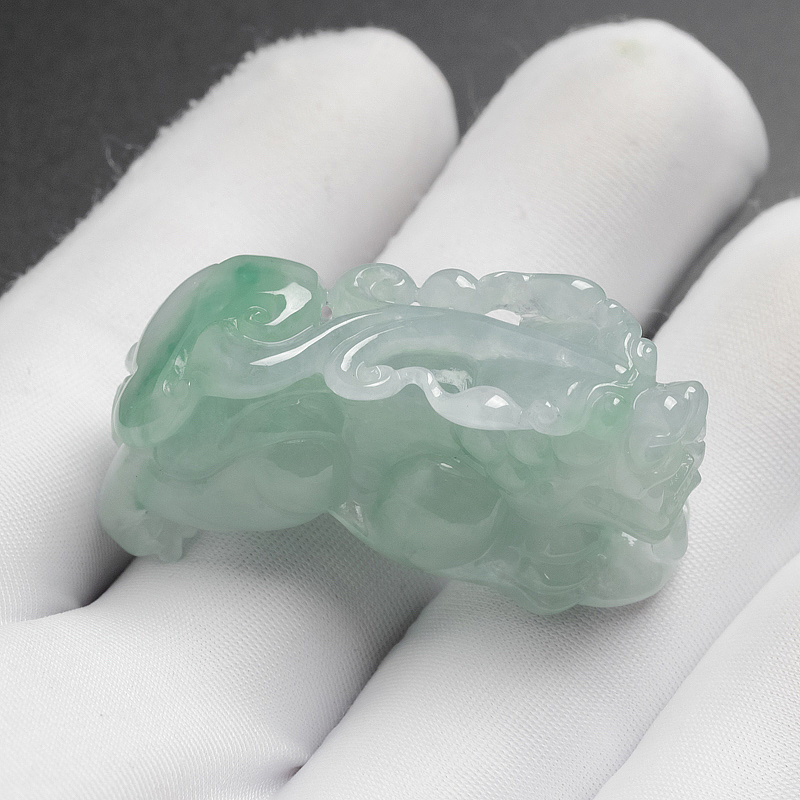 缅甸A货天然冰糯种浅绿翡翠吊坠 - 红掌柜