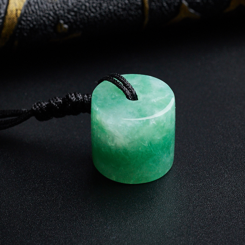 A货天然糯种飘绿翡翠路路通吊坠 - 红掌柜
