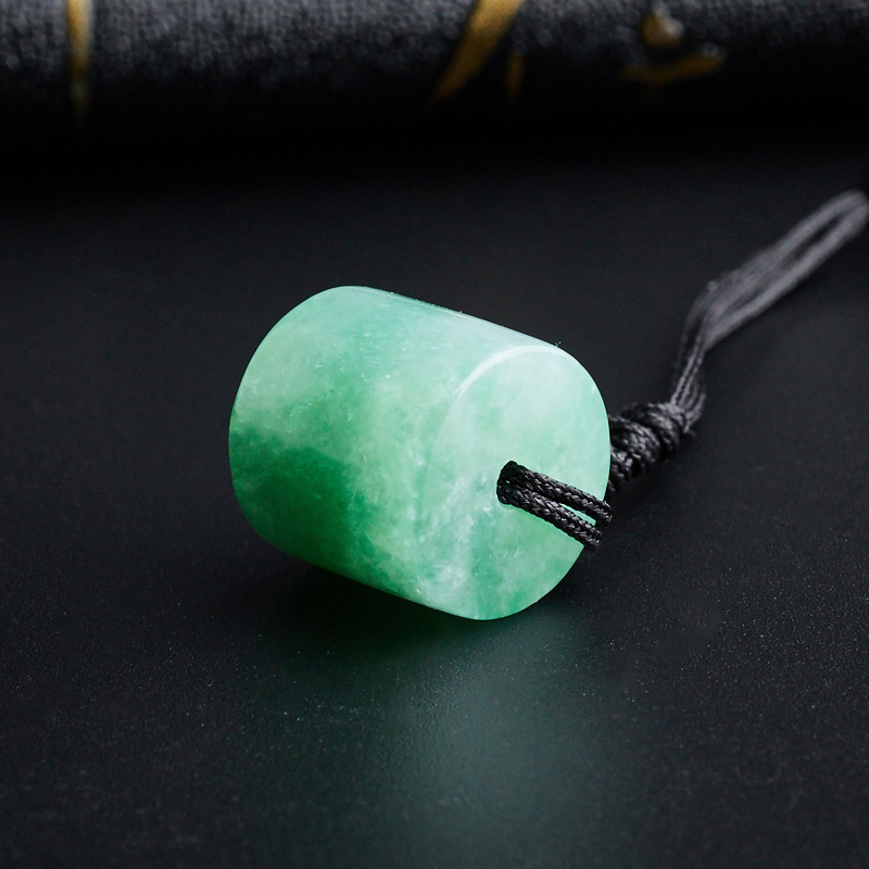 飘绿翡翠路路通吊坠 - 红掌柜