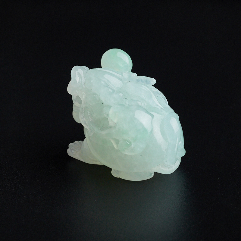 缅甸A货冰糯种淡绿龙龟吊坠 - 红掌柜