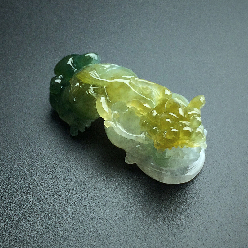 天然糯种黄翡俏色翡翠貔貅吊坠-红掌柜