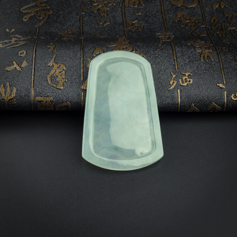 缅甸天然冰糯种翡翠龙牌吊坠-红掌柜 