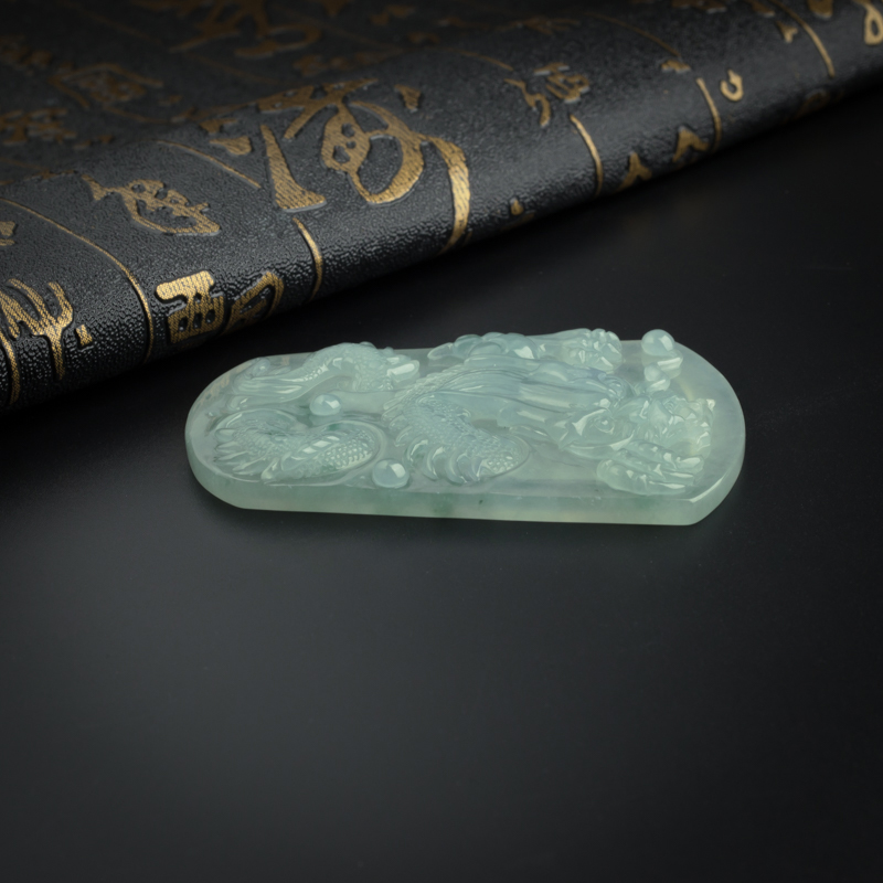 缅甸天然冰糯种飘绿翡翠吊坠-红掌柜 