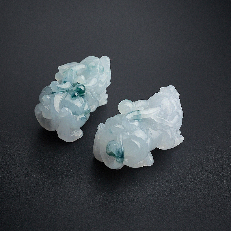 冰糯种飘蓝花翡翠貔貅吊坠 - 红掌柜