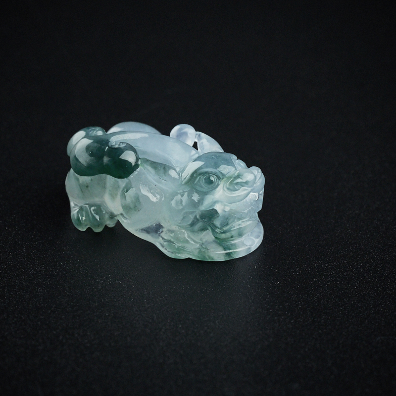 冰糯种翡翠-红掌柜