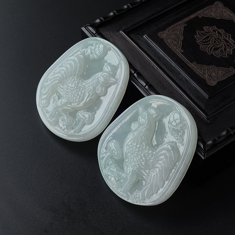 翡翠冠上加官吊坠-红掌柜