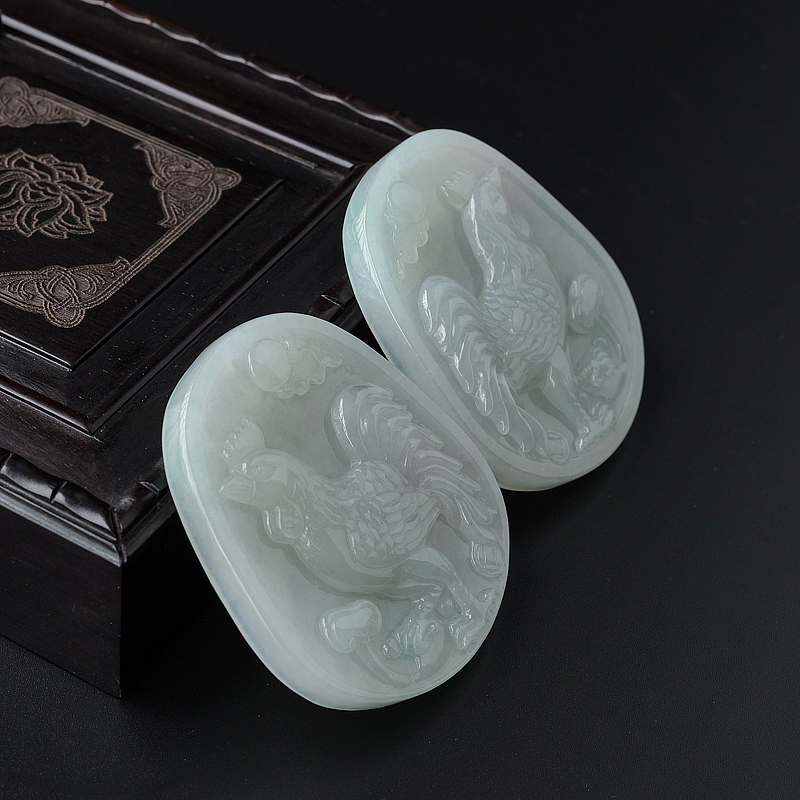 冰糯种翡翠冠上加官-红掌柜