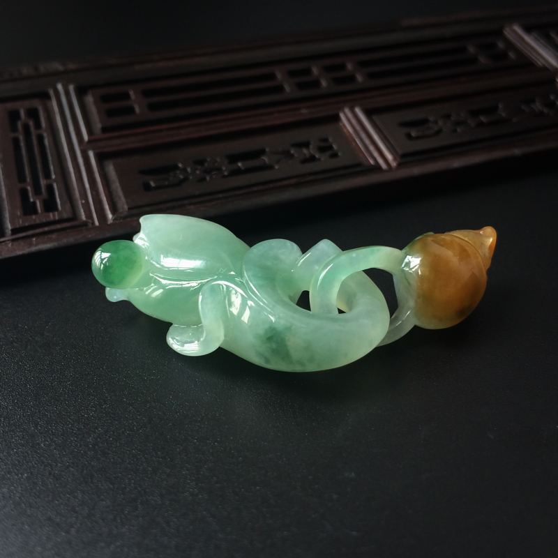 带黄翡并蒂莲吊坠 - 红掌柜