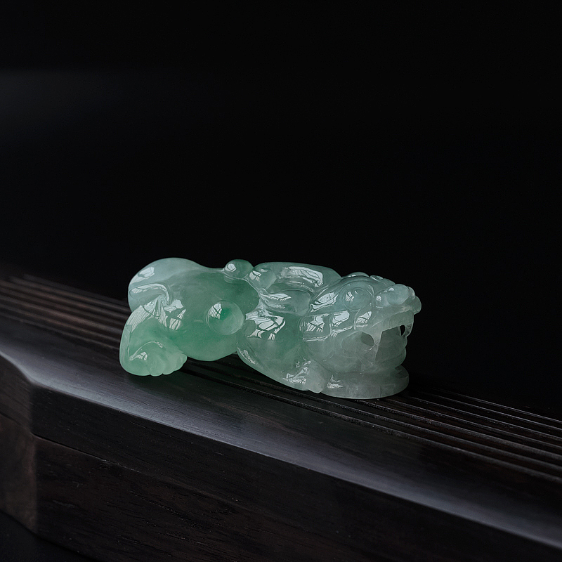 翡翠貔貅吊坠-红掌柜