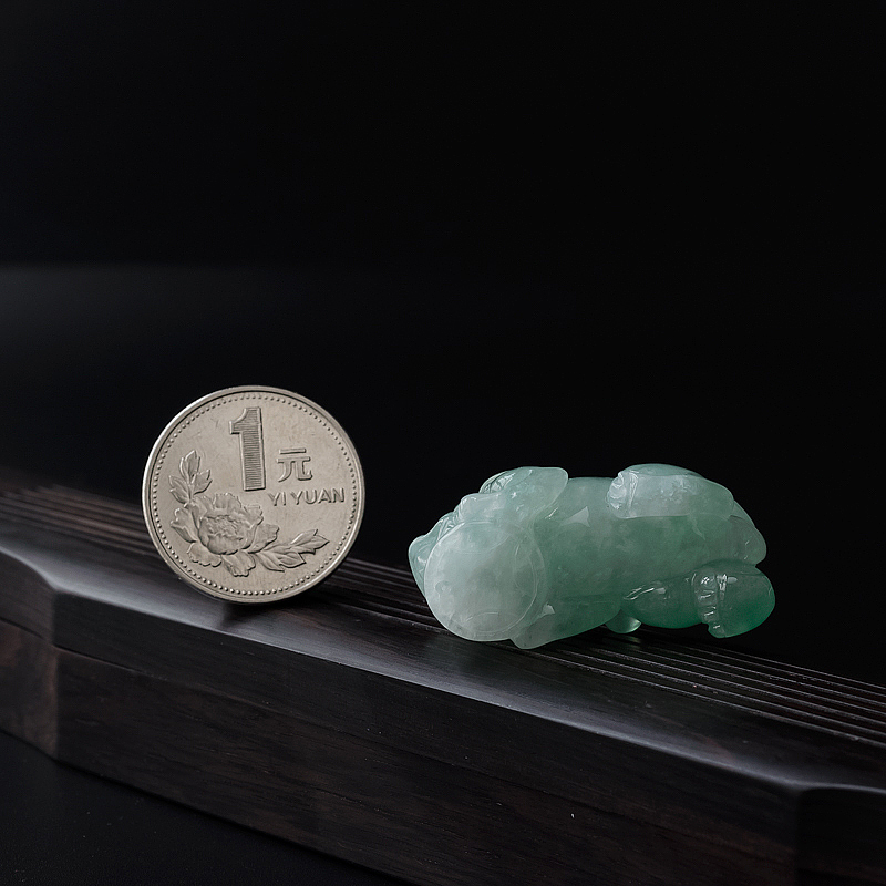 糯种翡翠貔貅-红掌柜