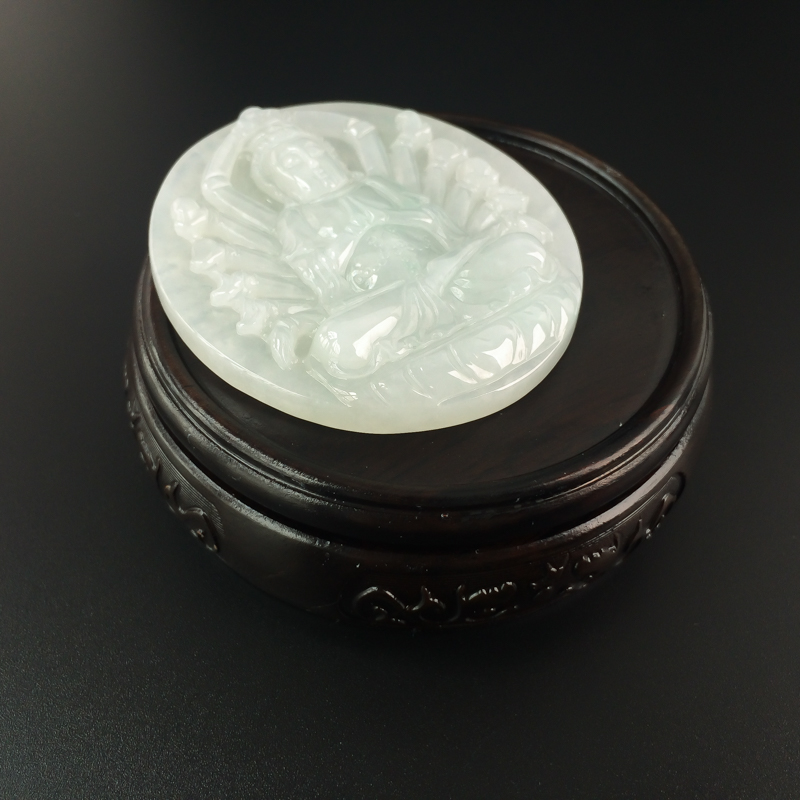 缅甸天然糯种浅绿翡翠吊坠-红掌柜