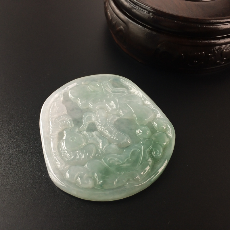 缅甸天然糯种飘绿翡翠吊坠-红掌柜