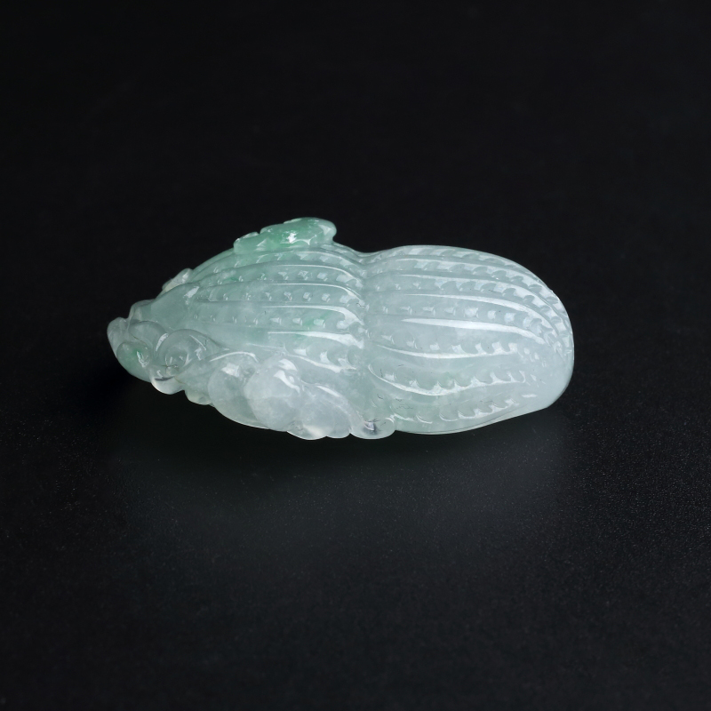 糯种浅绿翡翠花生吊坠-红掌柜