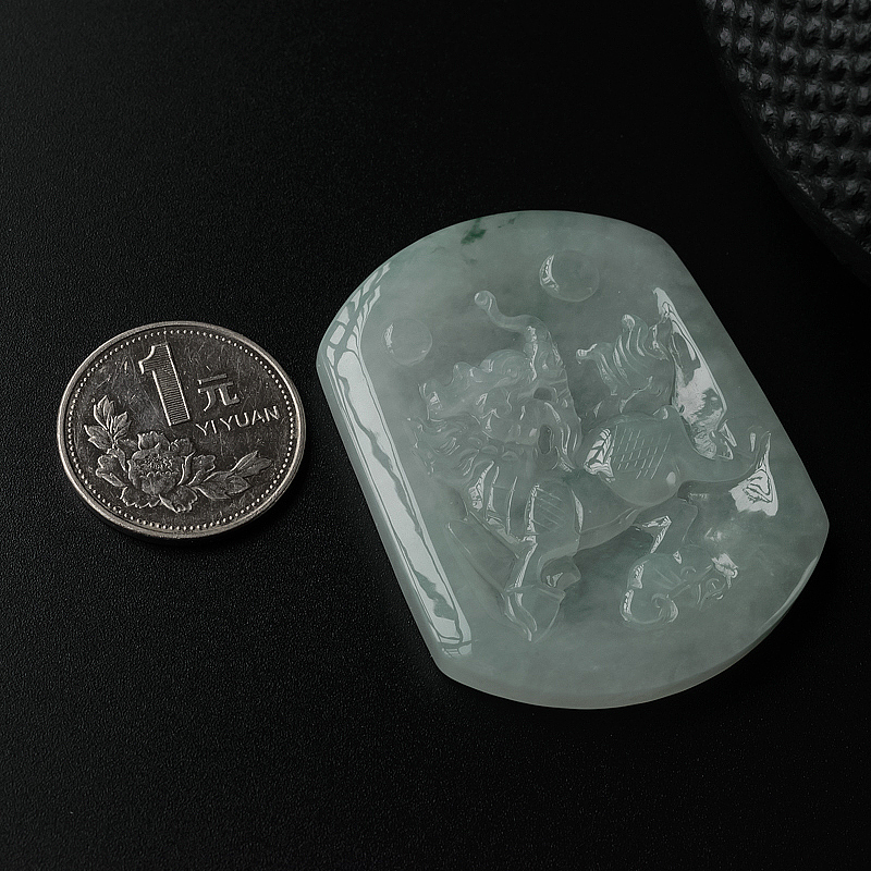 翡翠麒麟-红掌柜