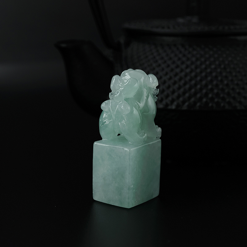 缅甸糯种浅绿翡翠貔貅印章-红掌柜
