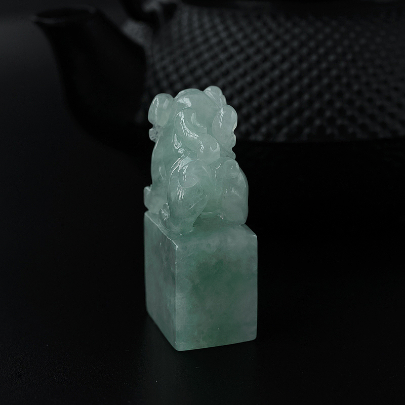 缅甸天然浅绿翡翠貔貅印章-红掌柜