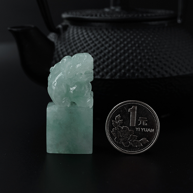 糯种浅绿翡翠貔貅印章-红掌柜