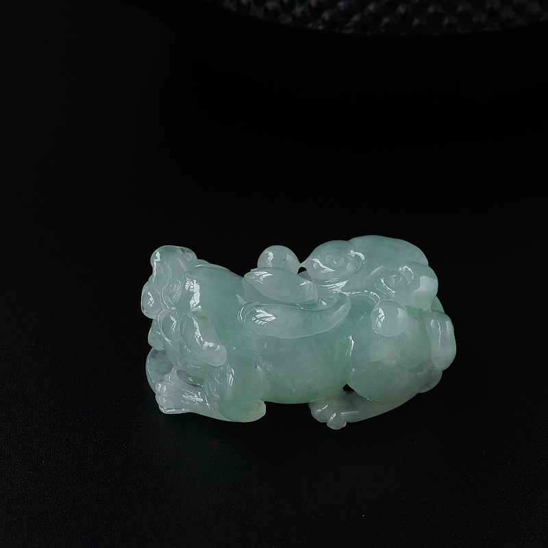 缅甸天然淡绿翡翠貔貅吊坠-红掌柜
