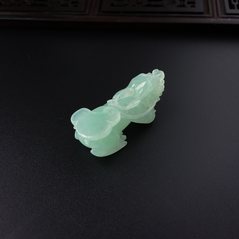 缅甸天然浅绿翡翠貔貅吊坠-红掌柜