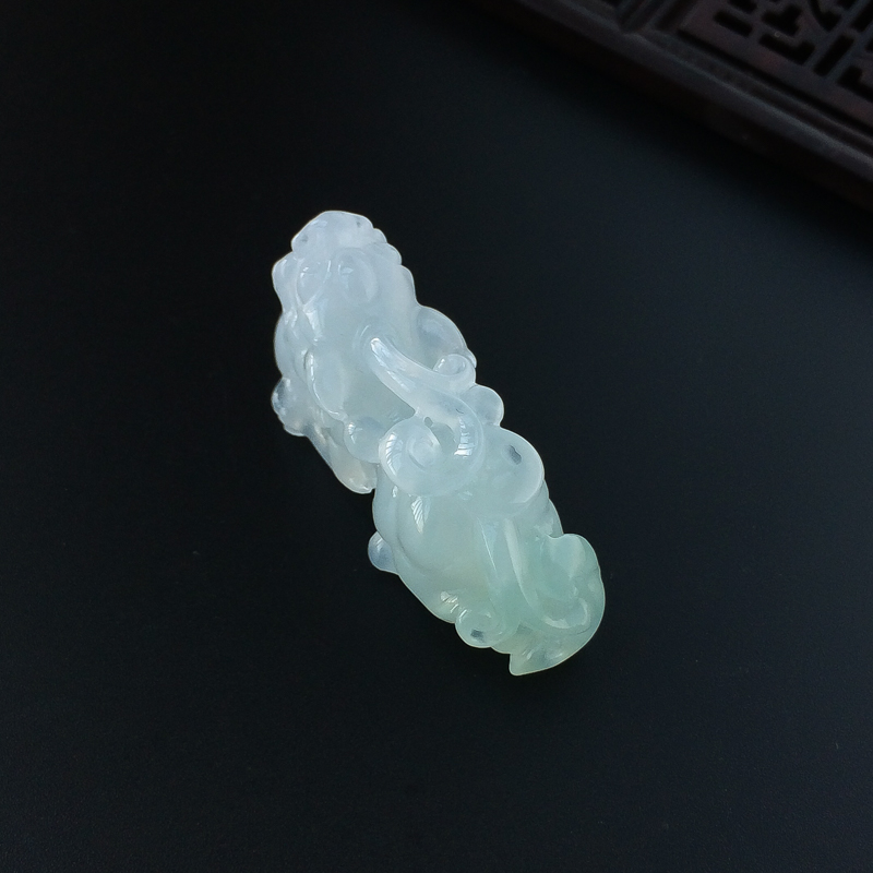 翡翠貔貅吊坠-红掌柜