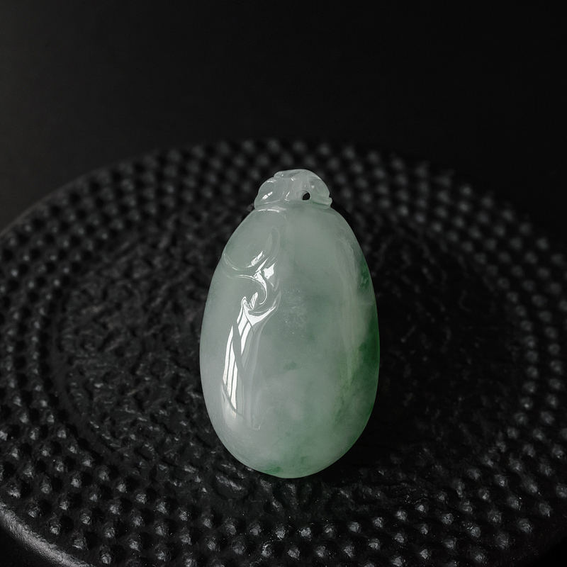糯种飘花翡翠福瓜吊坠-红掌柜