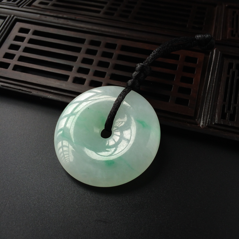 缅甸天然飘绿翡翠平安扣吊坠-红掌柜