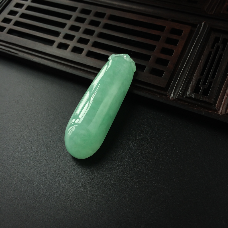 缅甸糯种苹果绿翡翠福瓜吊坠-红掌柜