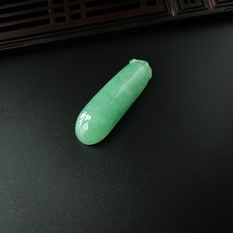 缅甸天然糯种翡翠福瓜吊坠-红掌柜