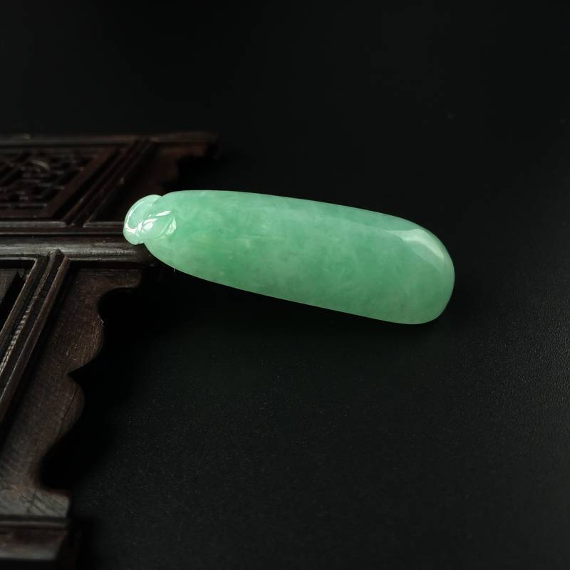 缅甸天然糯种苹果绿翡翠吊坠-红掌柜
