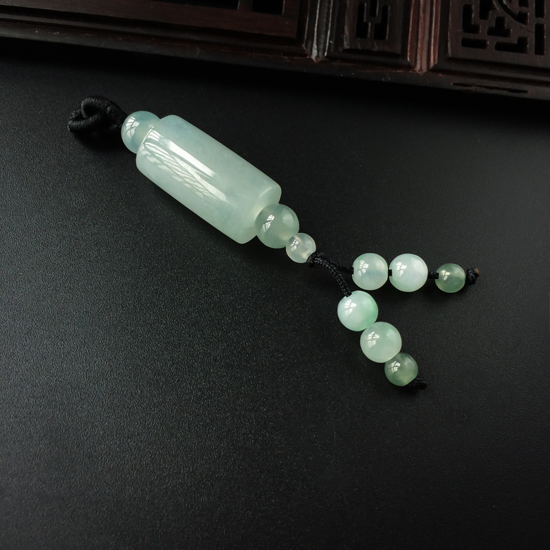 缅甸天然淡绿翡翠路路通吊坠-红掌柜