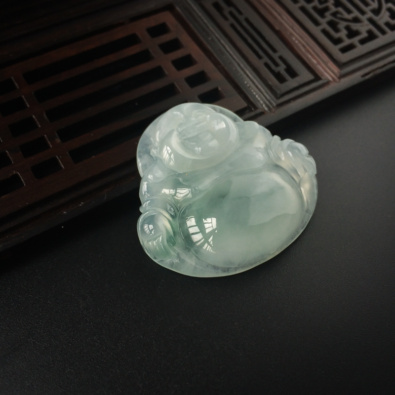 天然糯种飘花翡翠弥勒佛吊坠-红掌柜