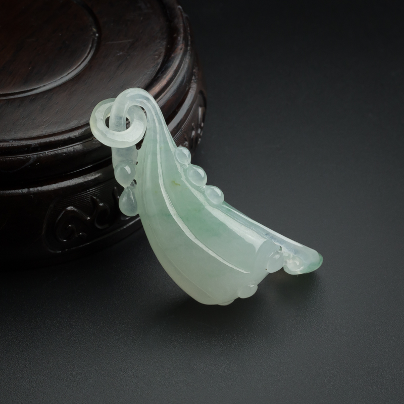 缅甸天然糯种浅绿翡翠连生贵子吊坠-红掌柜