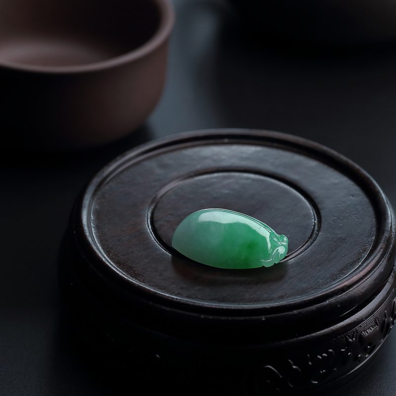 飘绿翡翠福瓜吊坠 - 红掌柜