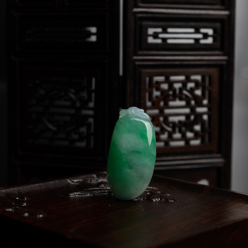 A货天然糯种飘绿翡翠福瓜吊坠 - 红掌柜