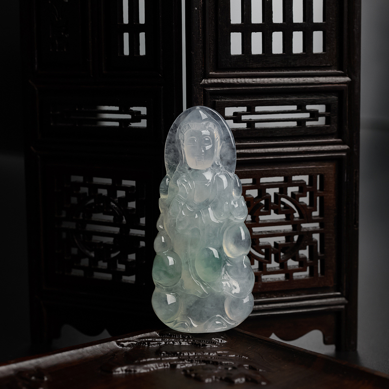 缅甸A货天然冰糯种浅绿翡翠观音吊坠 - 红掌柜