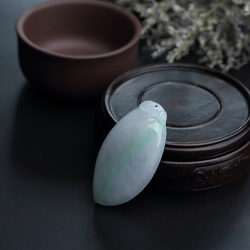 天然糯种飘绿翡翠福瓜吊坠 - 红掌柜