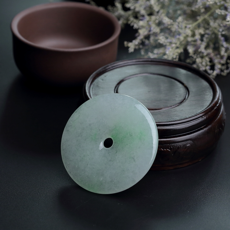 天然糯种浅绿翡翠平安扣吊坠 - 红掌柜