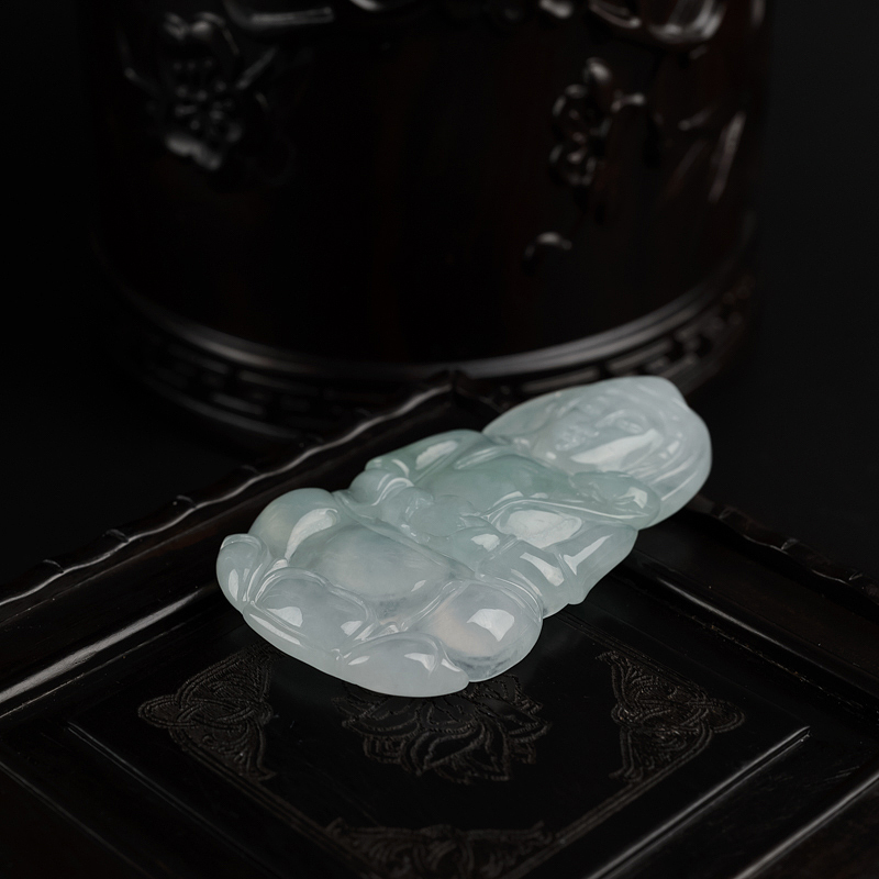缅甸天然冰糯种淡绿翡翠吊坠-红掌柜