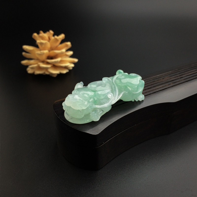 缅甸糯种淡绿翡翠貔貅吊坠-红掌柜