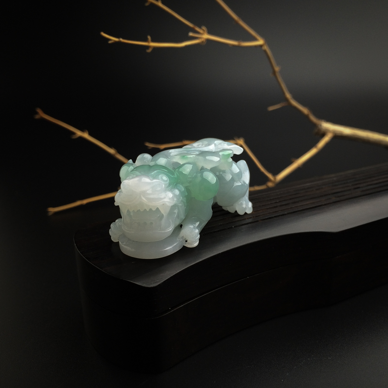 糯种翡翠貔貅吊坠-红掌柜
